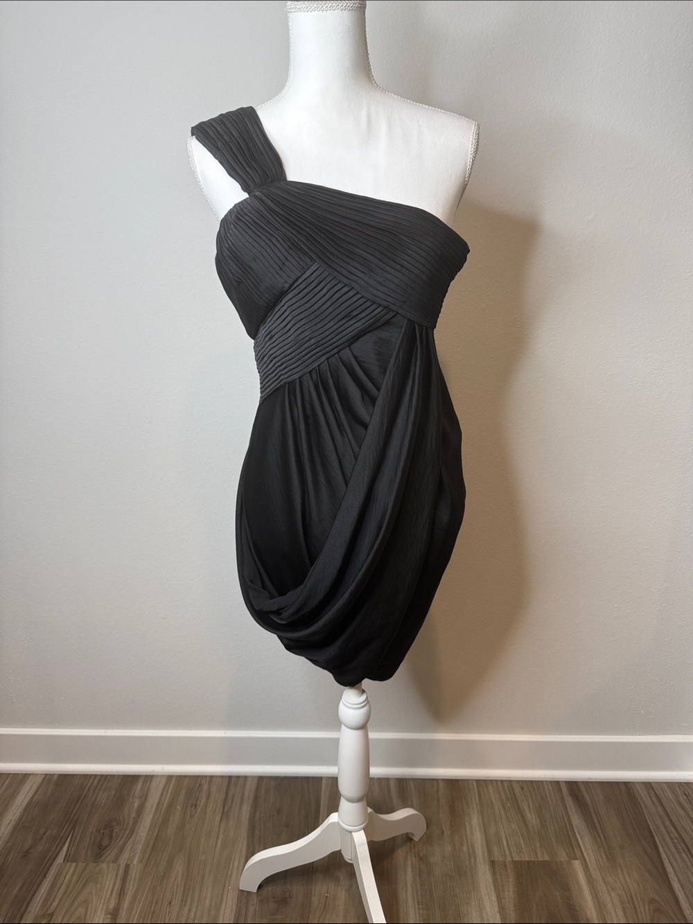 BCBGMaxAzria One-Shoulder Black Pleated Draped Mini Dress Size 2 Party Holiday